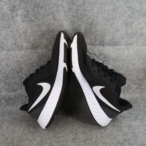 Nike Shoes Mens 6 Athletic Trainer Revolution 5 Running Sport Active Black White