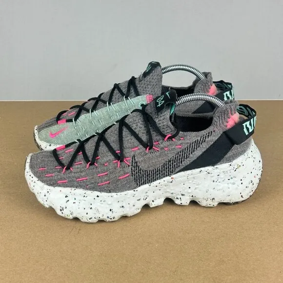Nike Space Hippie 04 South Beach Athletic Shoes Womens 7.5/8 Smoke Gray Pink