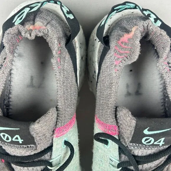 Nike Space Hippie 04 South Beach Athletic Shoes Womens 7.5/8 Smoke Gray Pink