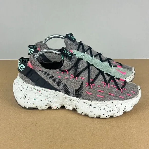 Nike Space Hippie 04 South Beach Athletic Shoes Womens 7.5/8 Smoke Gray Pink