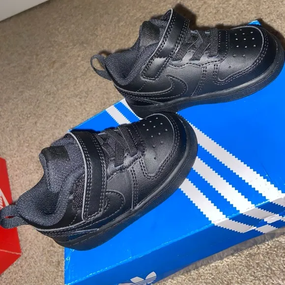 Nike Sport Court Borough Low 2 - BQ5453-001 - Black Toddlers Shoes - Size 5C