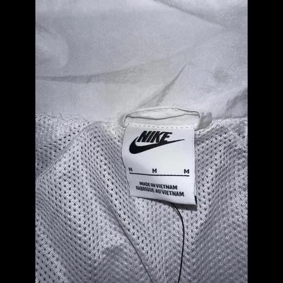 Nike Sportswear Older Kids' (Girls') Woven Light Violet Jacket Sample