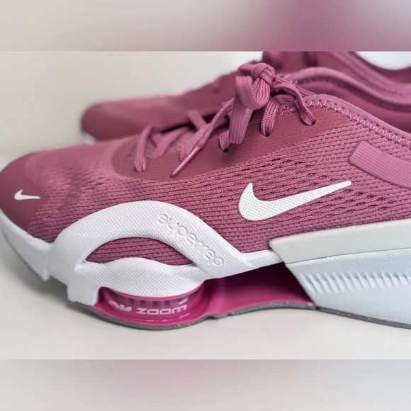 NIKE SuperRep 4 Air Zoom Women’s Berry Pink Sneakers Running Shoes Size 9