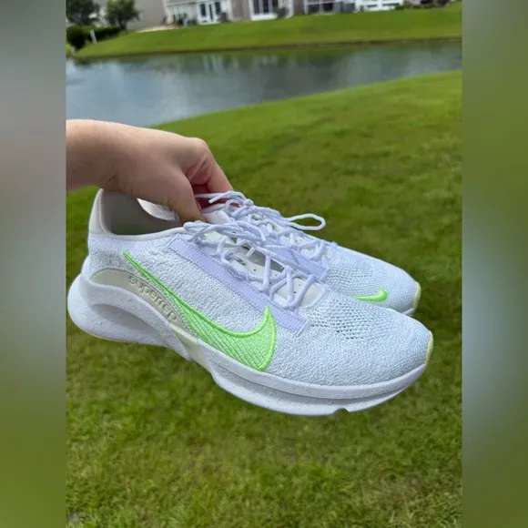 Nike superRep Women's White and Green Running Shoes size 10