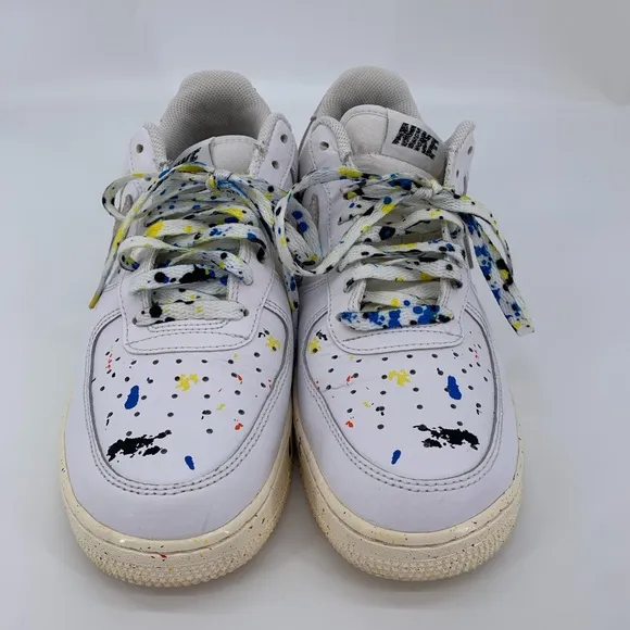 Nike White Air Force 1 '07 Lv8  Splattered Paint on White Sneakers Mens Size 8.5