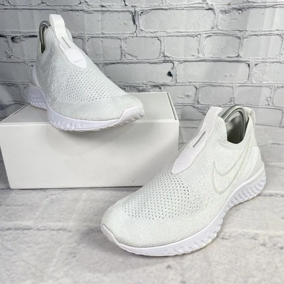 Nike Women's Epic Phantom React Flyknit Size 8.5 BV0415-100 White Pure Platinum