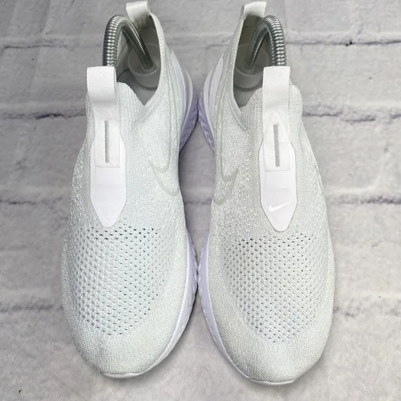 Nike Women's Epic Phantom React Flyknit Size 8.5 BV0415-100 White Pure Platinum