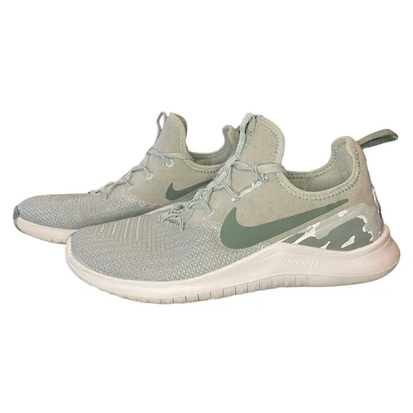 Nike Women's Free Tr 8Training Shoes Light Pumice/Clay Green Camo Design Size 8