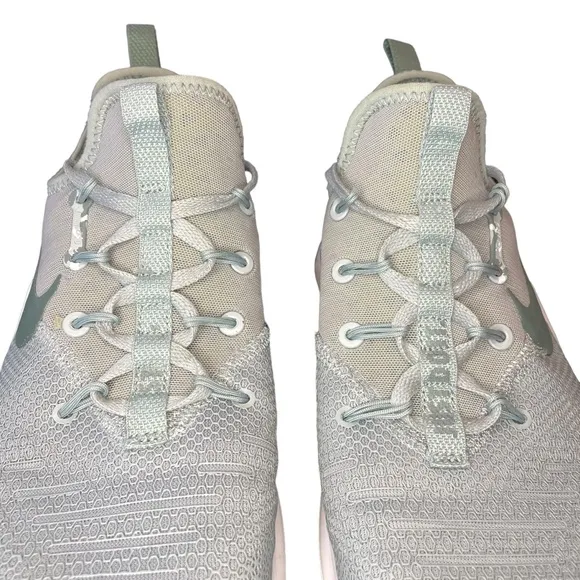 Nike Women's Free Tr 8Training Shoes Light Pumice/Clay Green Camo Design Size 8