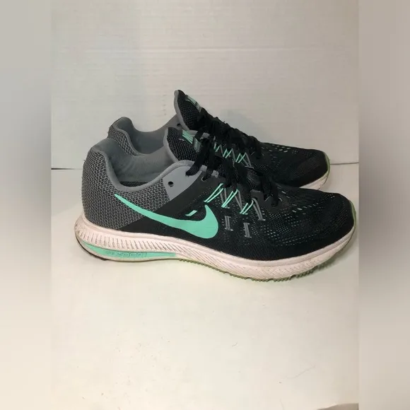 Nike Women's Gray and Teal Running Shoes