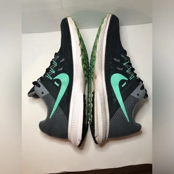 Nike Women's Gray and Teal Running Shoes