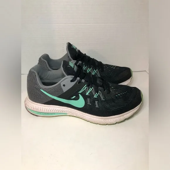Nike Women's Gray and Teal Running Shoes