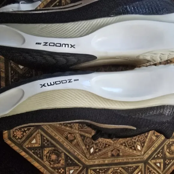 NIKE ZOOM FLY 5 ROAD RUNNING SIZE 11 IN Mens's