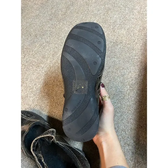 Nine West Fur Lined Leather Mary Jane Style Shoes with Heel Size 6.5