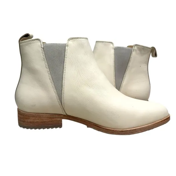 Nisolo Women Eva Everyday Chelsea Ankle Boots Leather Low Heel Pull On Bone Sz 9
