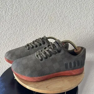 NoBull No Bull  Army green Gradient Trainers Athletic Shoes Women SZ 9.5 Mens 8