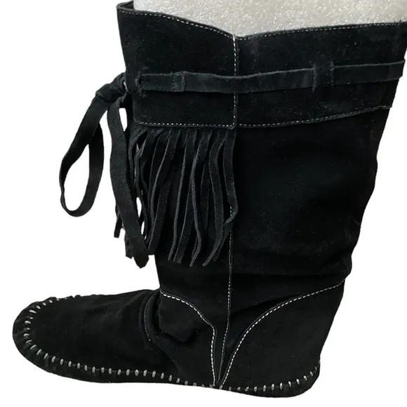 Nordstrom’s Dolce Vita Mocassin Styled Slipper Lightweight Fringe Boots (size 9)