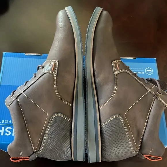 Nunn Bush Mens Circuit Men's Chukka Boots Memory Foam New color brown size 11.5