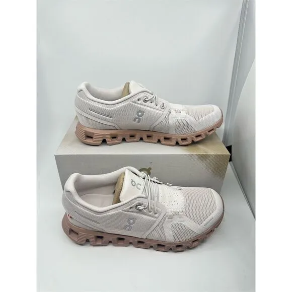 NWB On Cloud 5 Women's Running Shoes Multicolor Size 9 Lightweight