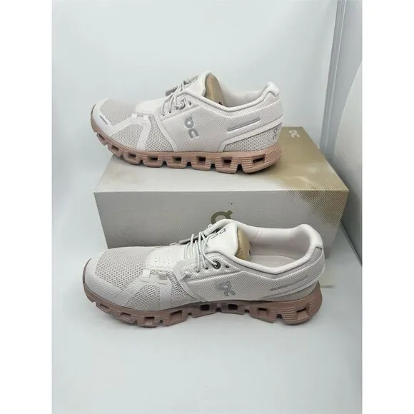 NWB On Cloud 5 Women's Running Shoes Multicolor Size 9 Lightweight