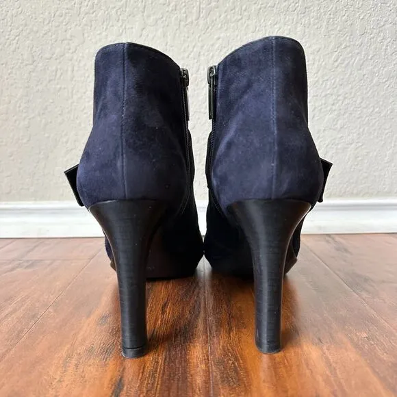 NWOB AQUATALIA Deena Water Resistant Heeled Booties in Suede Navy