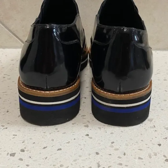 NWOB Black Vince Men's Slip on Shoes Size 10