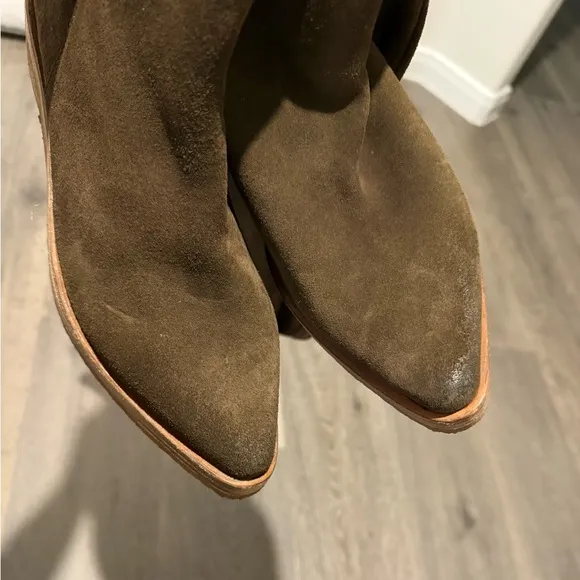 NWOB Free People Banks Over-The-Knee Suede Boots (Size 40/ 9.5)