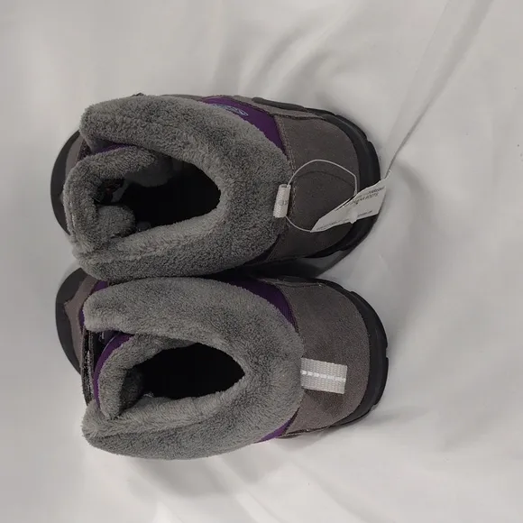 NWOB Keen Girls Steel Grey Charisma Knotch Chukka Boots Size 5