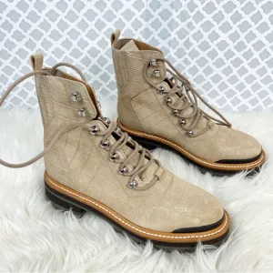 NWOB Marc Fisher Izzie Lugsole Lace Up Ankle Boots in Natural Croc Suede