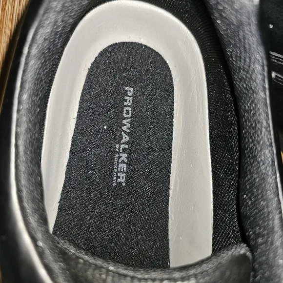 NWOB ROCKPORT Prowalker Men's Black Leather Shoes