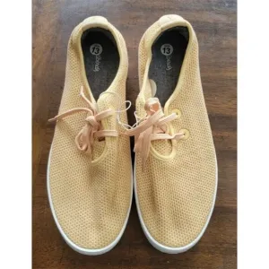 NWOT AllBird's Mens sz 13 Yellow Tree Skippers 115666