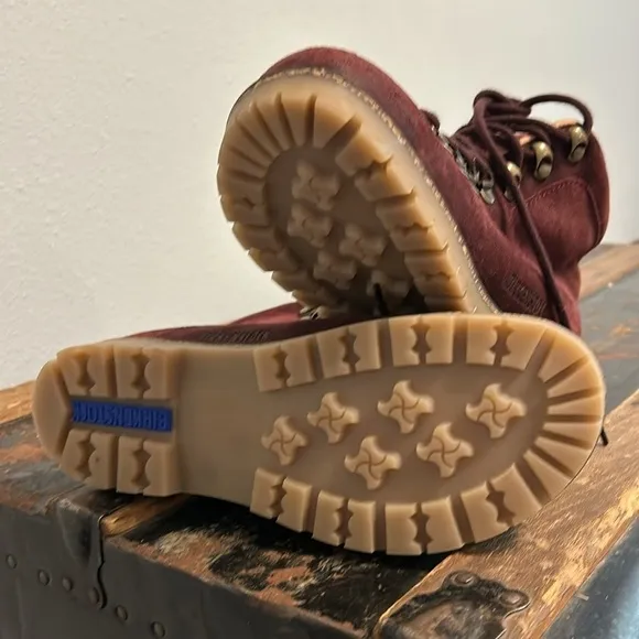 NWOT Birkenstock Jackson burgundy suede hiking boots, retro. Women’s size 37.