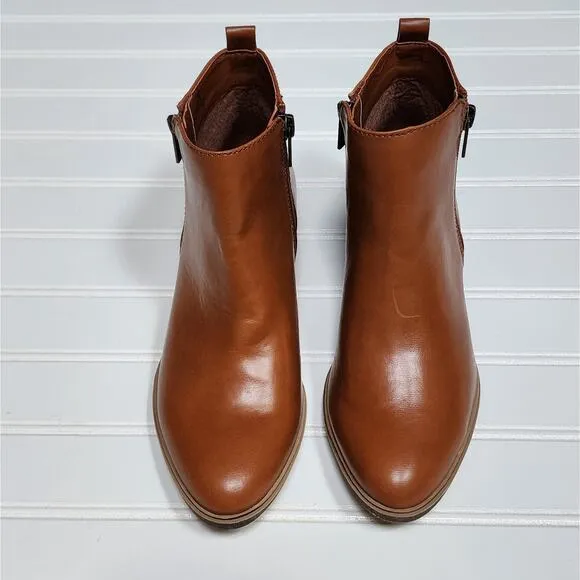 NWOT Chaps Women's Sabra Ankle Boots