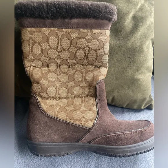 NWOT coach fashion boots 8.5