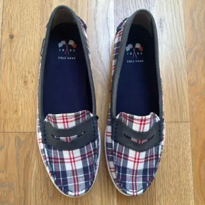 NWOT Cole Haan Nantucket Penny Loafer Red Blue Madras Plaid Women's 6.5 W06072