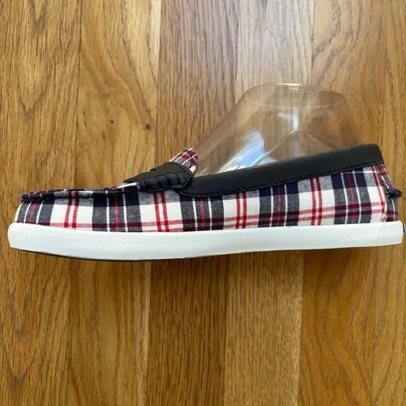 NWOT Cole Haan Nantucket Penny Loafer Red Blue Madras Plaid Women's 6.5 W06072