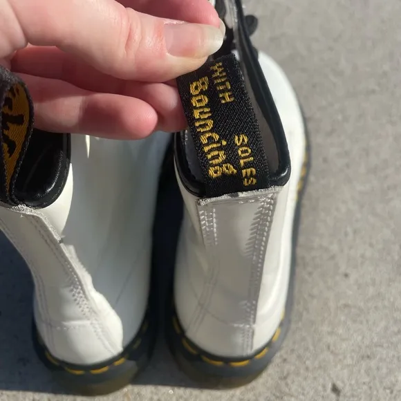 NWOT Dr. Martens 1460 W Patent Leather Fashion Boot White Air Wair Women’s 8