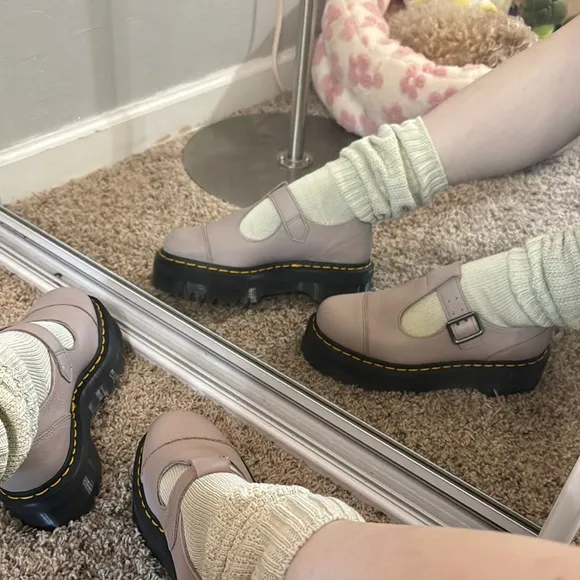NWOT Dr. Martens Bethan T-Bar Platform in Vintage Taupe Pisa