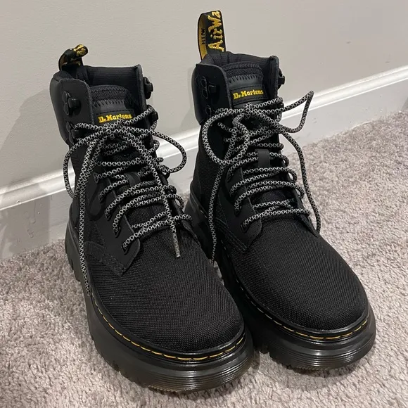 NWOT Dr. Martens Tarik Utility Boots, Size M7 W8, Black Ajax Extra Tough 50/50