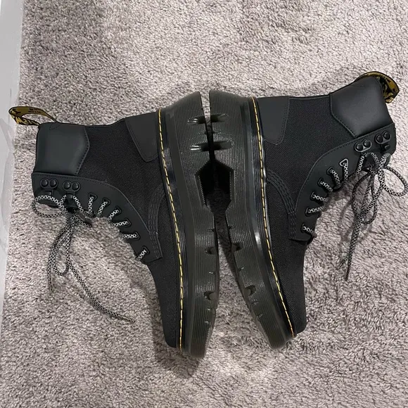 NWOT Dr. Martens Tarik Utility Boots, Size M7 W8, Black Ajax Extra Tough 50/50