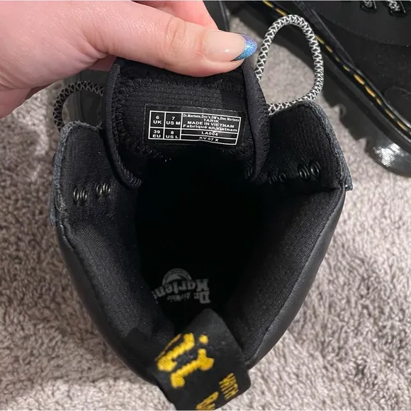 NWOT Dr. Martens Tarik Utility Boots, Size M7 W8, Black Ajax Extra Tough 50/50