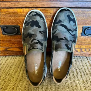 NWOT Olukai Men's Camouflage Slip-On Shoes