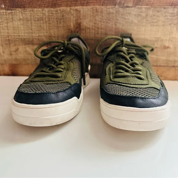 NWOT Pajar Yano Mesh Sneakers