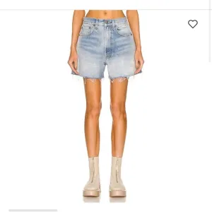 NWOT R13 Rose Baggy Shorts Stevie Light Blue Jeans Size 30 Frayed Distressed