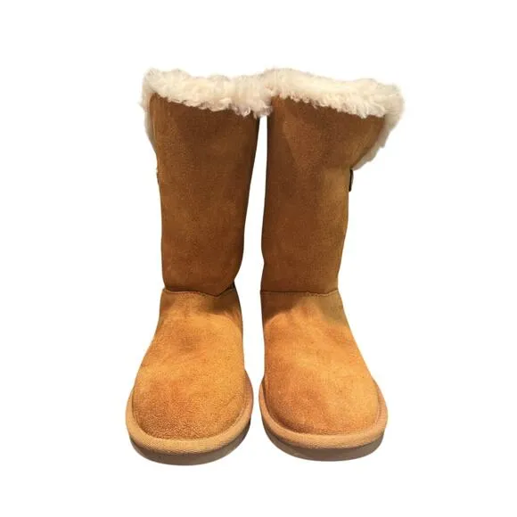 NWOT UGG Australia Bailey Button Boots Girls Sz 2 Chestnut Brown S/N 1096443