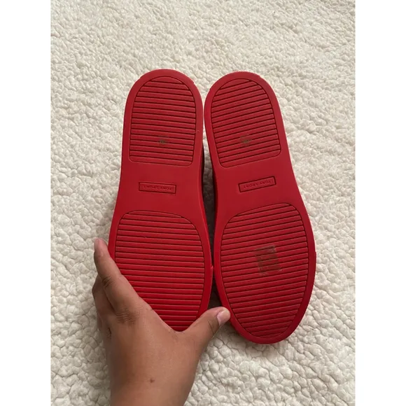 NWOT Women's Tory Sport Red Sneakers Size 7