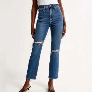 NWT ABERCROMBIE &amp; FITCH  Comfort StretchUltra High Rise Ankle Straight Jean 26