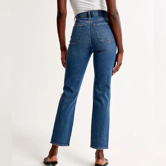 NWT ABERCROMBIE &amp; FITCH  Comfort StretchUltra High Rise Ankle Straight Jean 26