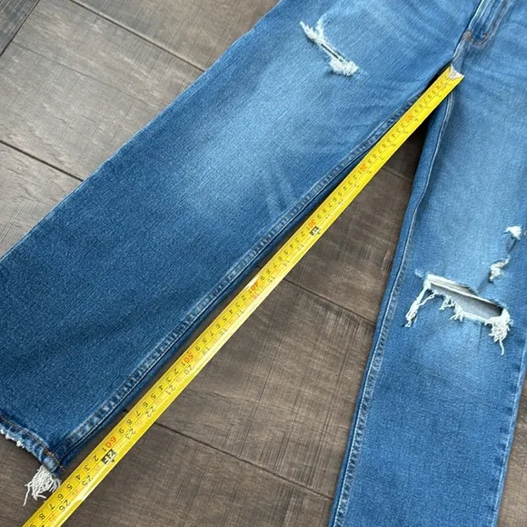 NWT ABERCROMBIE &amp; FITCH  Comfort StretchUltra High Rise Ankle Straight Jean 26