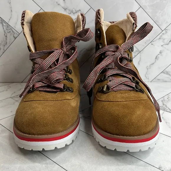 NWT Anne Klein Sport Womens Willpower Suede Boot Bootie Outdoor Shoes SIZE 8.5M